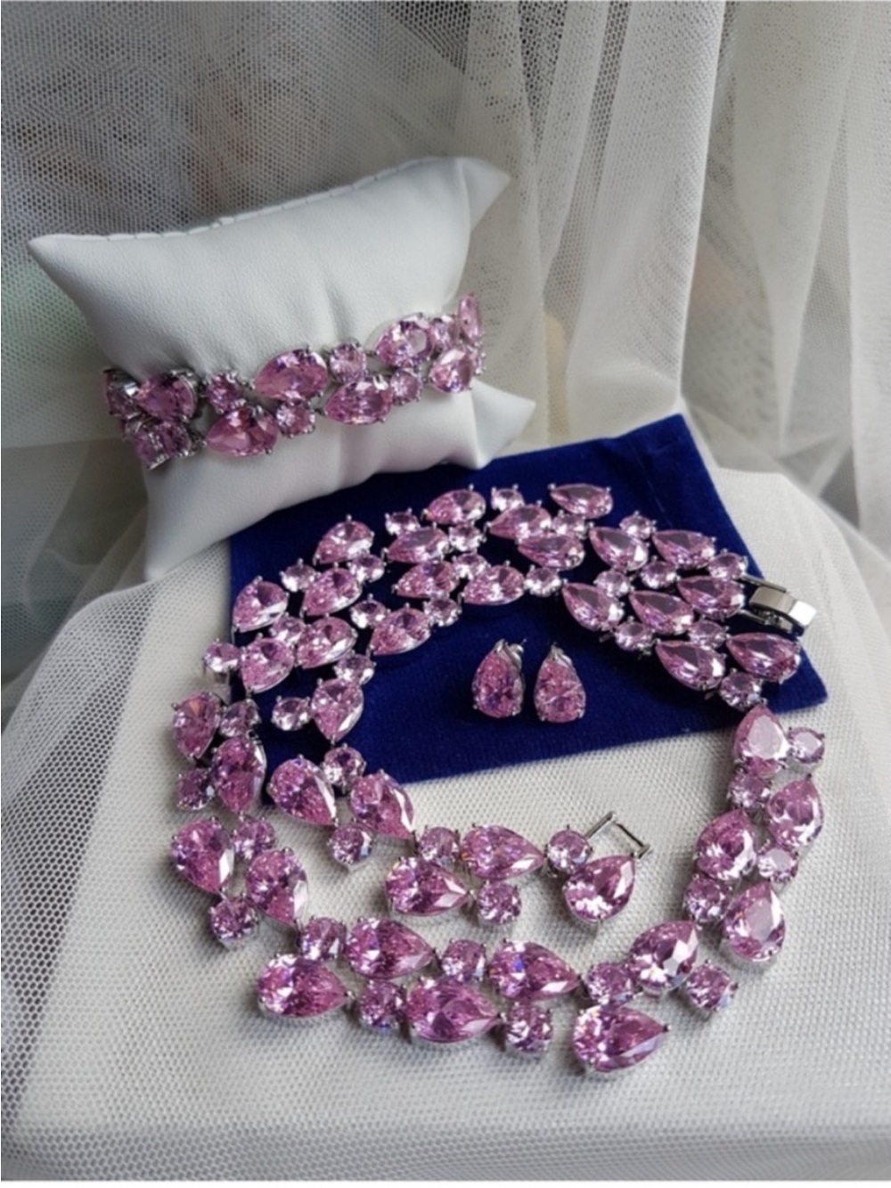 Swarovski Elements Pink Teardrop & Round Gemstone Statement Necklace & Studs NEW - Picture 17 of 17